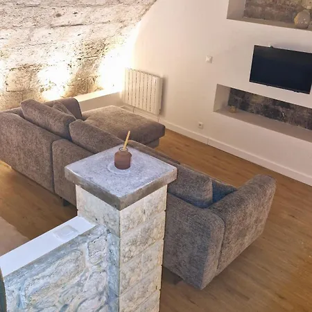 Les Bons Enfants 9 Apartment *
